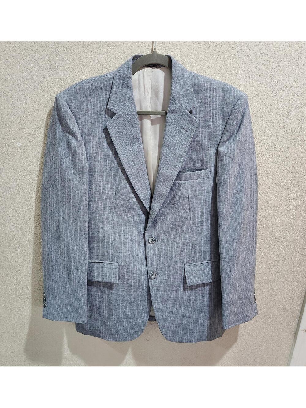 Botany 500 Vintage USA Made Sport Coat Blazer Pinstriped Mens Size Large Gray